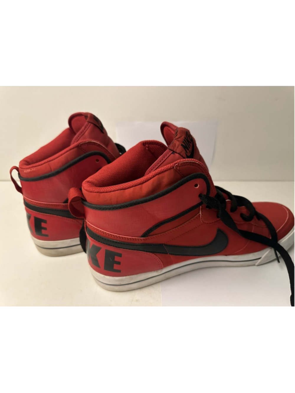 Nike Big Nike High Red Black White Sneakers Mens Size 13 Retro High Top 336608-6